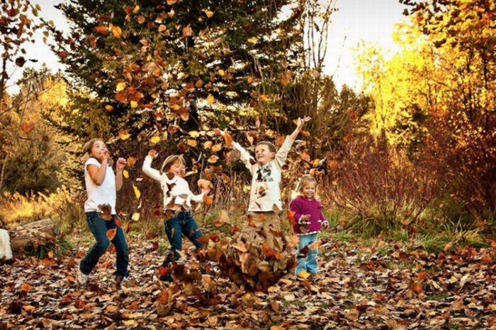 Jesen van kuće: Zašto trebate djecu izvesti u prirodu?